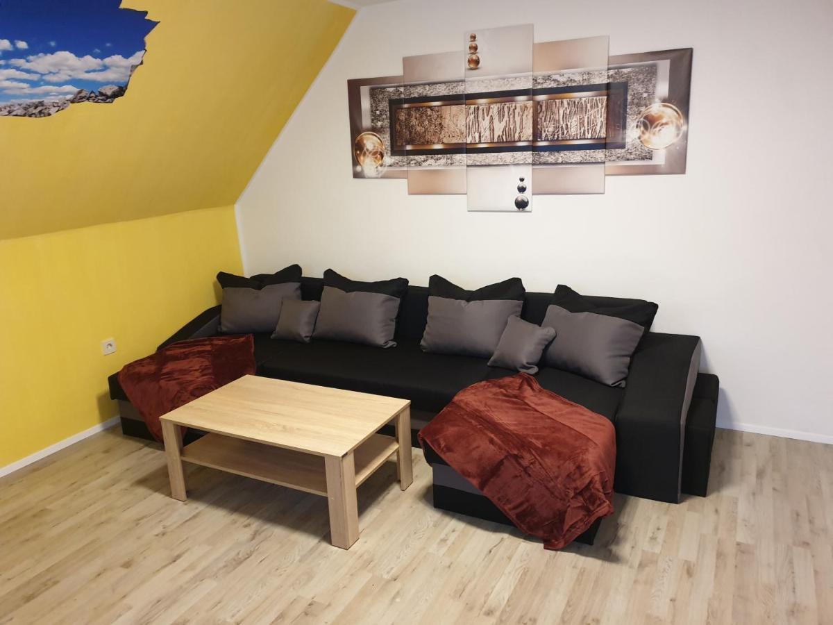 Grosszuegige Ferienwohnung In Furth Im Wald Extérieur photo